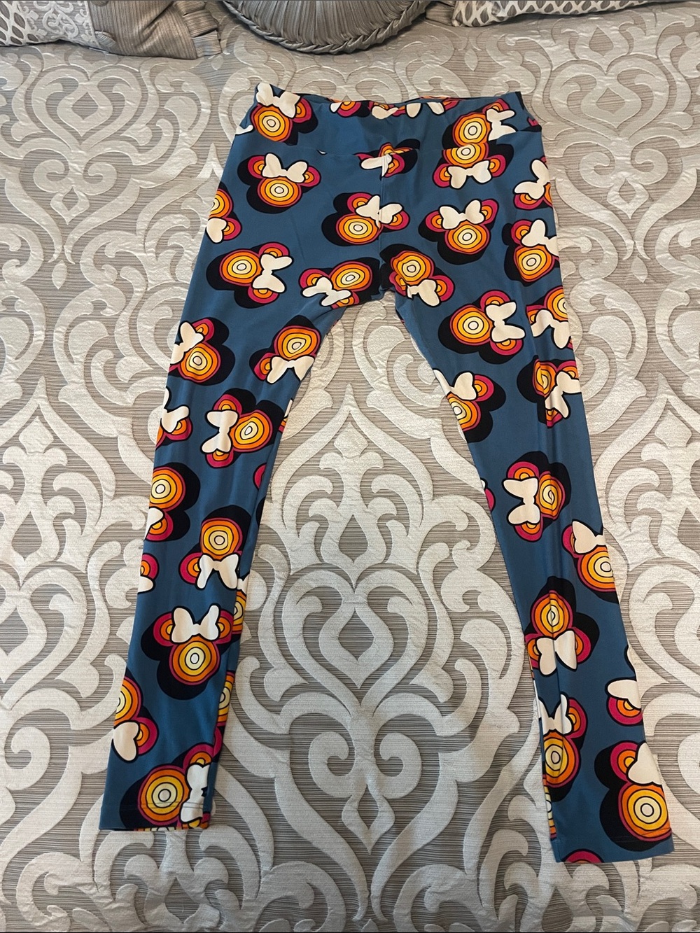 LuLaRoe Disney Leggings Tall and Curvy Fit